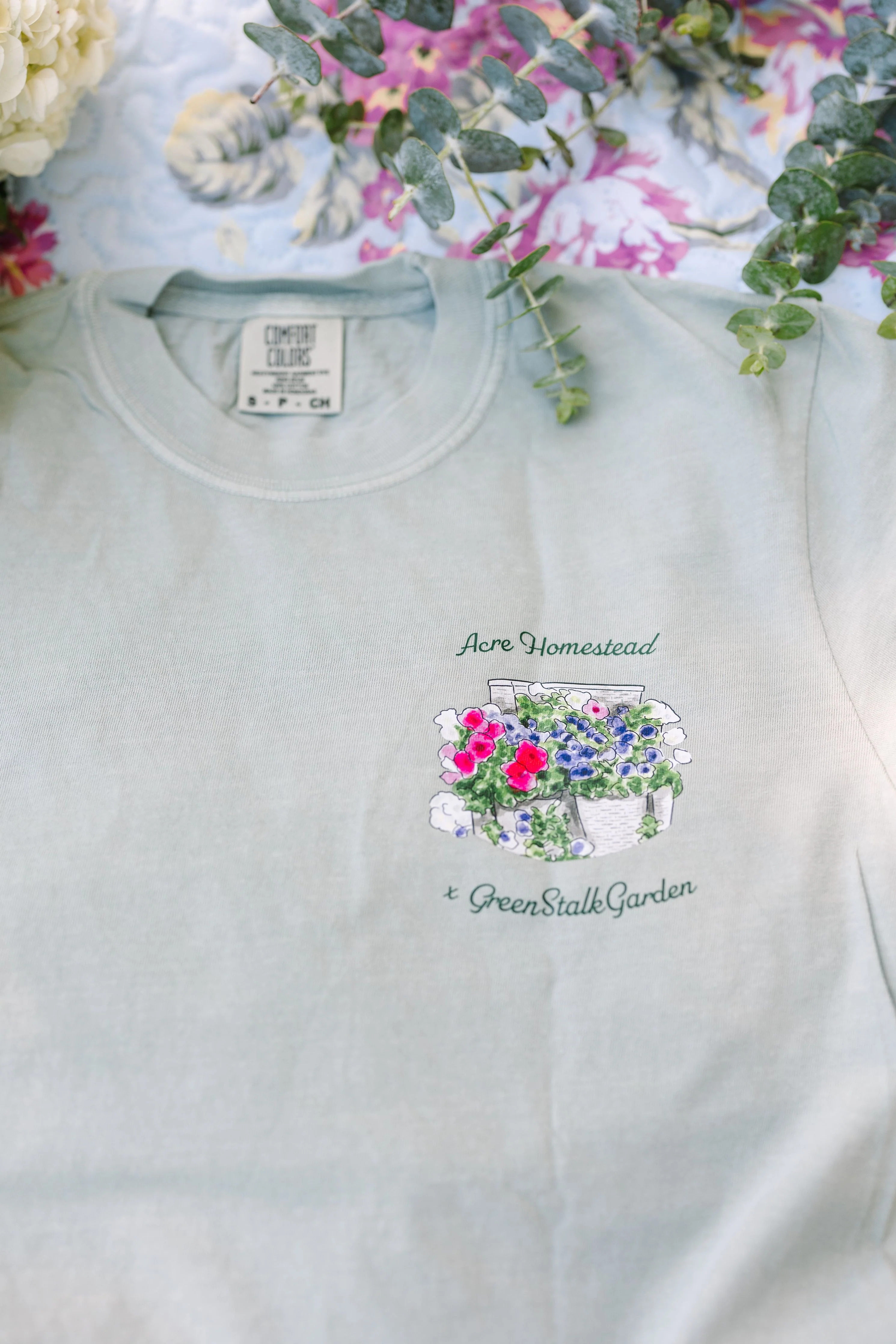 Becky's GreenStalk Short Sleeve Tee - Image 4