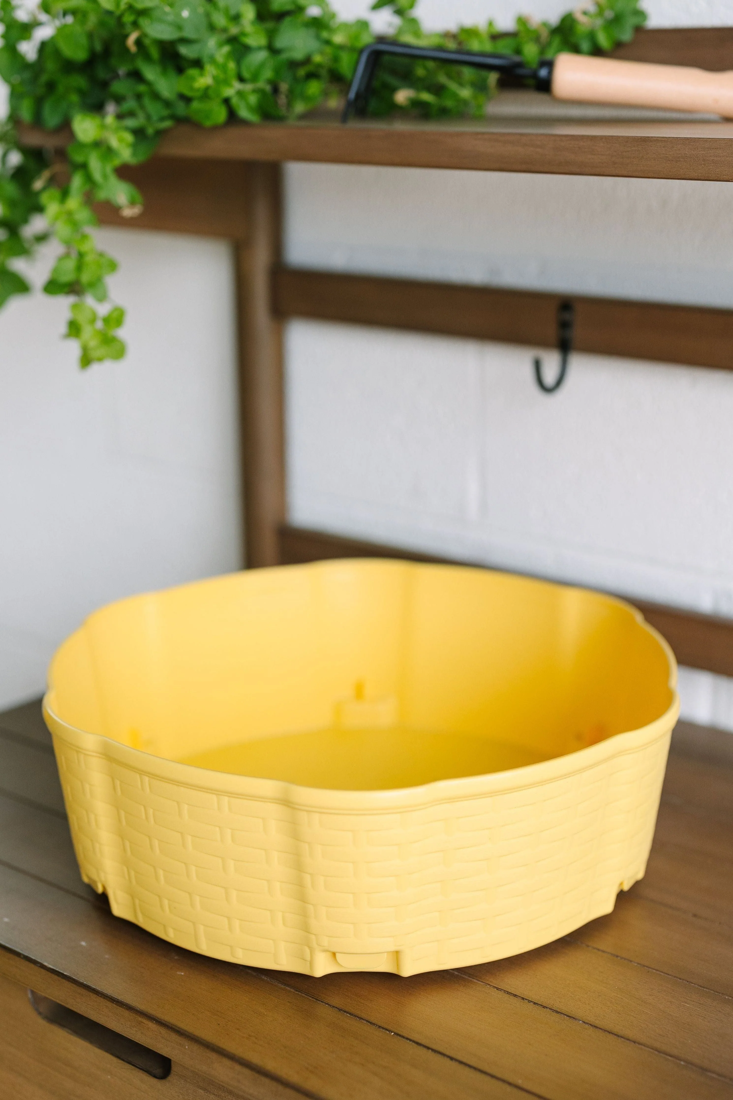 Top Water Reservoir | Lemon (Basket Weave Texture)